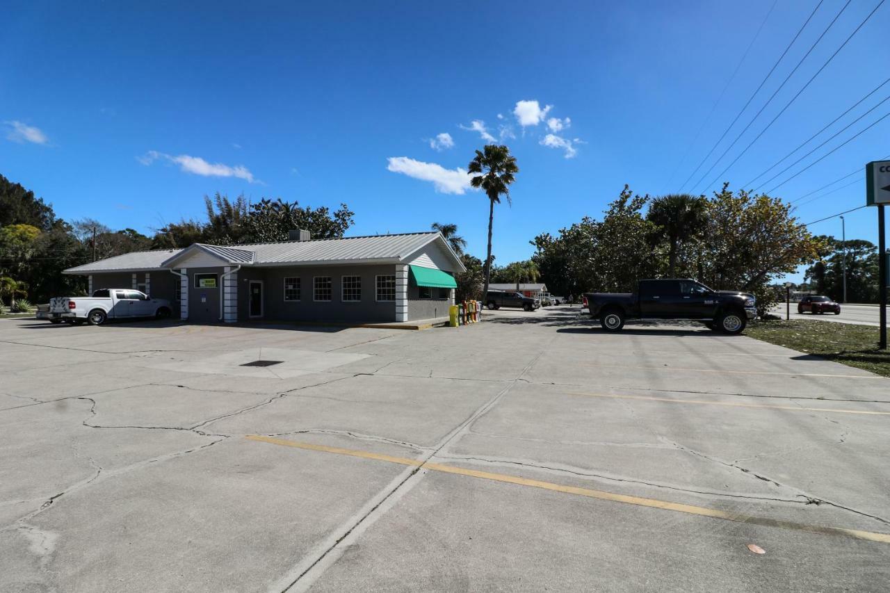 Grove City Motel Englewood Buitenkant foto